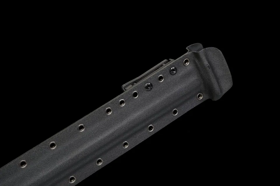 Broadsword perforé Blackout, lame SK5 de 74 cm à revêtement DLC, vue 6