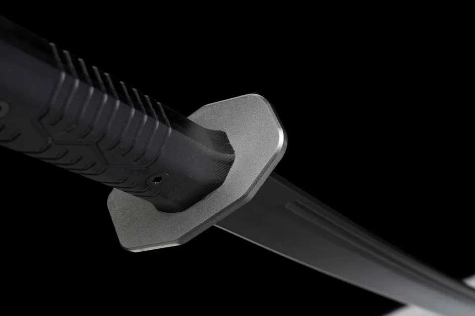 Dao tactique Iron Reaper, lame SK5 de 70 cm, poignée G10, vue 7