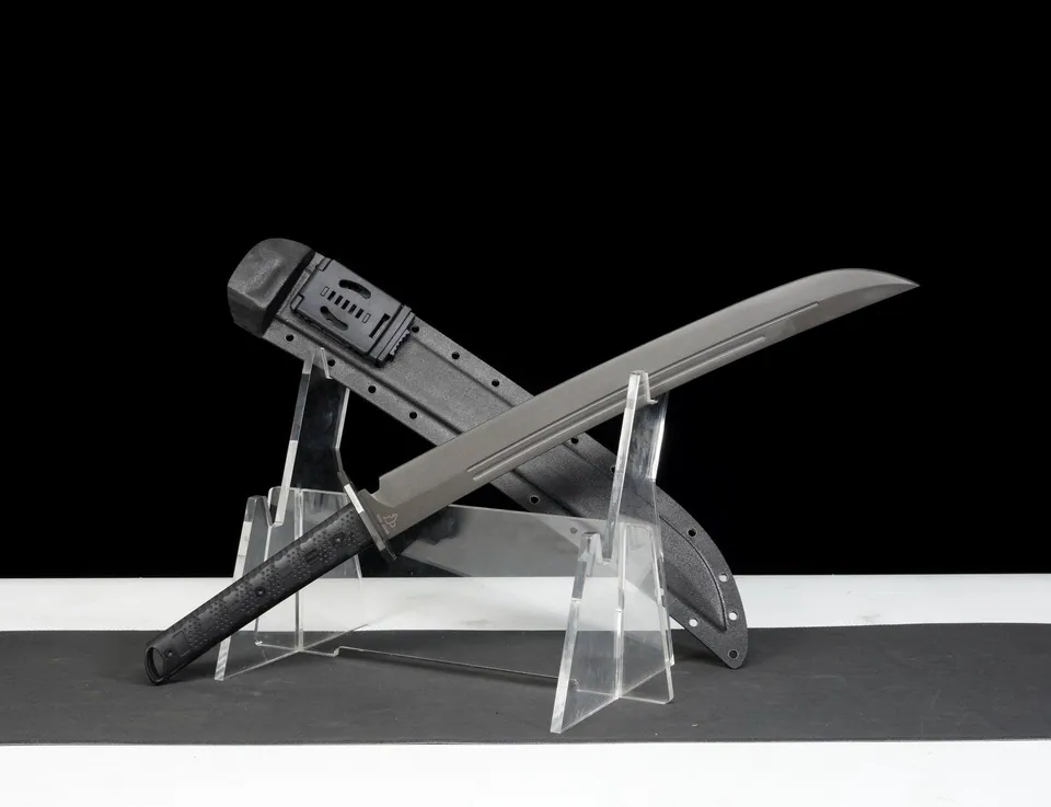 Machette tactique Shadow Fang, lame SK5 de 42 cm, poignée G10