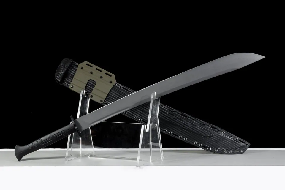 Épée tactique Vipère des Sables, lame 9SiCr de 68 cm, poignée G10