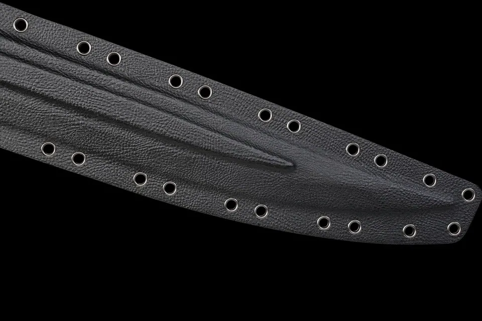 Gladius tactique Nightshade, lame 80CrV2 à revêtement DLC, vue 6