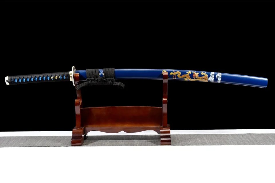 Katana Aoi Ryū en acier de Damas bleui, saya bleue et dragon doré, vue 2