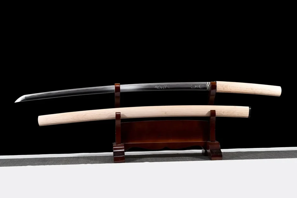 Katana Arashi-kage en acier damas, hamon et poli miroir, vue 2