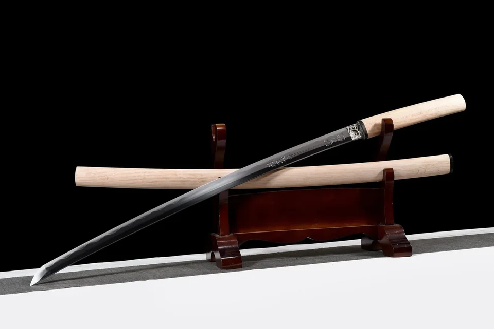 Katana Arashi-kage en acier damas, hamon et poli miroir, vue 4