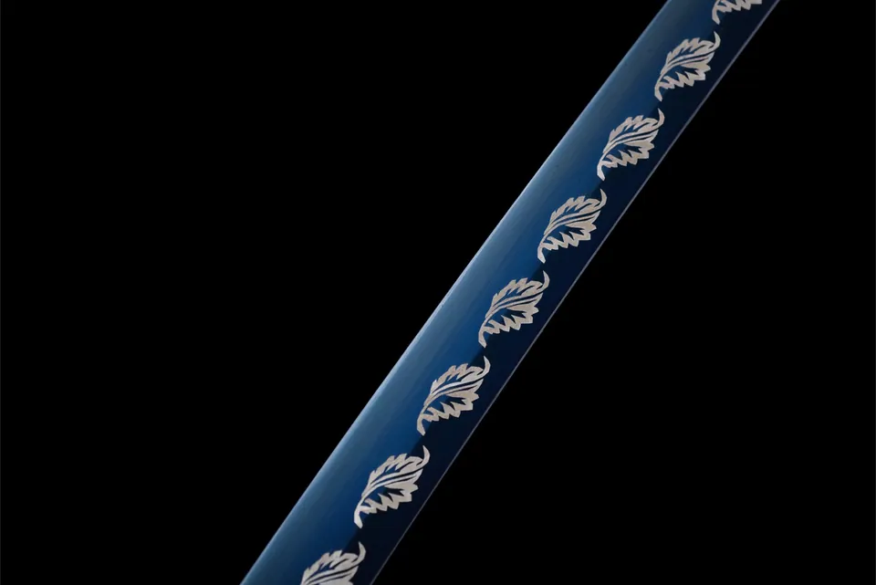 Katana Fuyu en acier au manganèse, lame bleue, saya en bois, vue 7