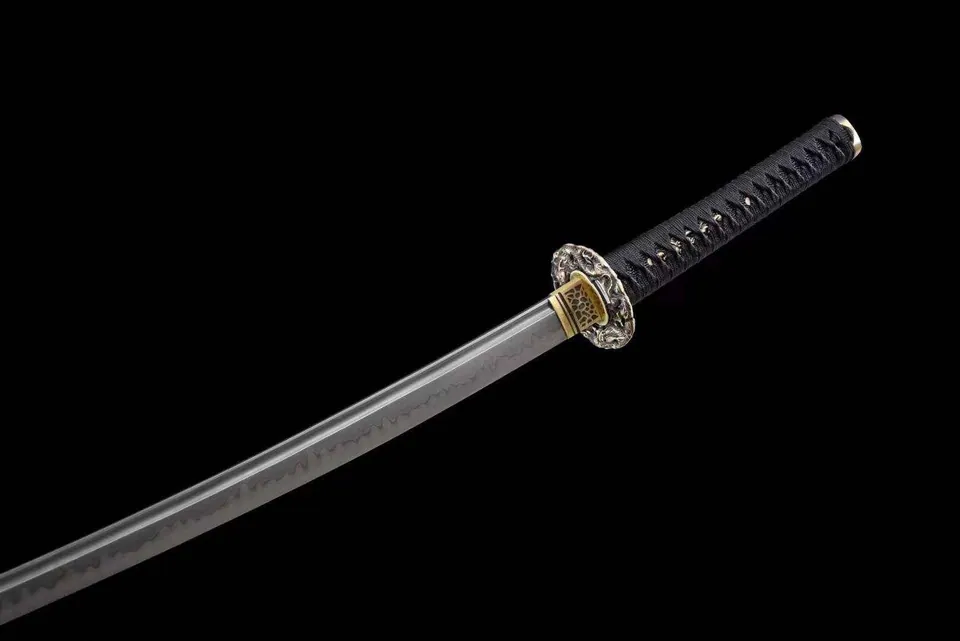 Katana Geiko en acier T10 avec bo-hi, tsuka en bois laqué, vue 3