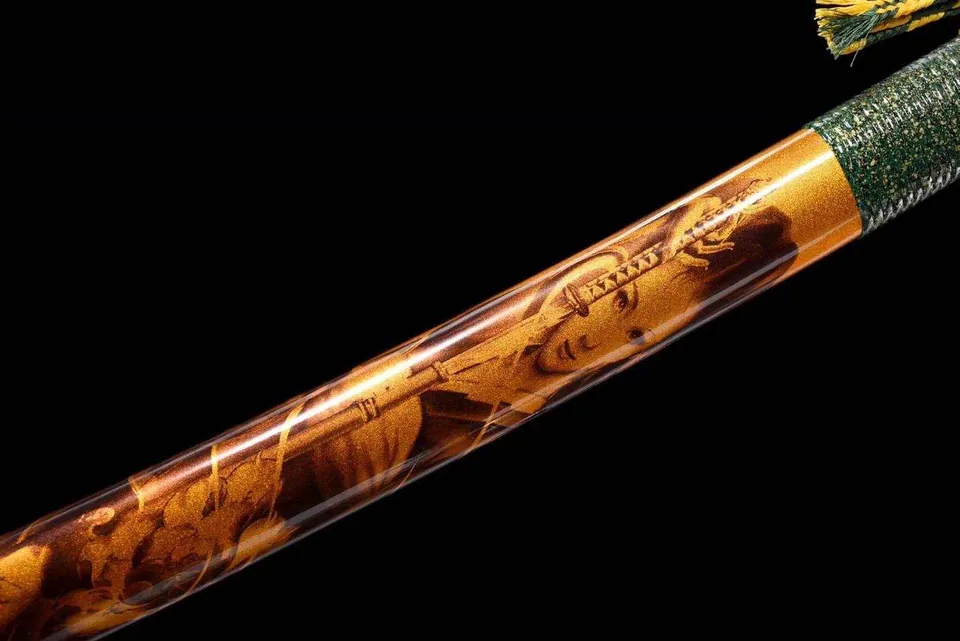 Katana Geisha en acier T10 avec hamon, saya en bois peint, vue 4