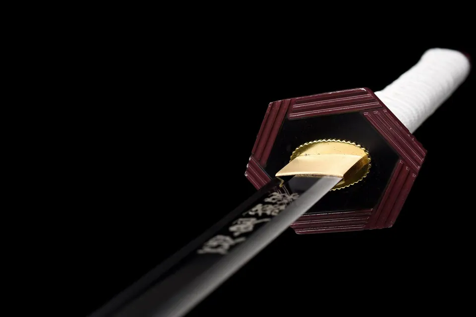 Katana Giyu Tomioka Demon Slayer en acier 1060, tsuba en fer, vue 6