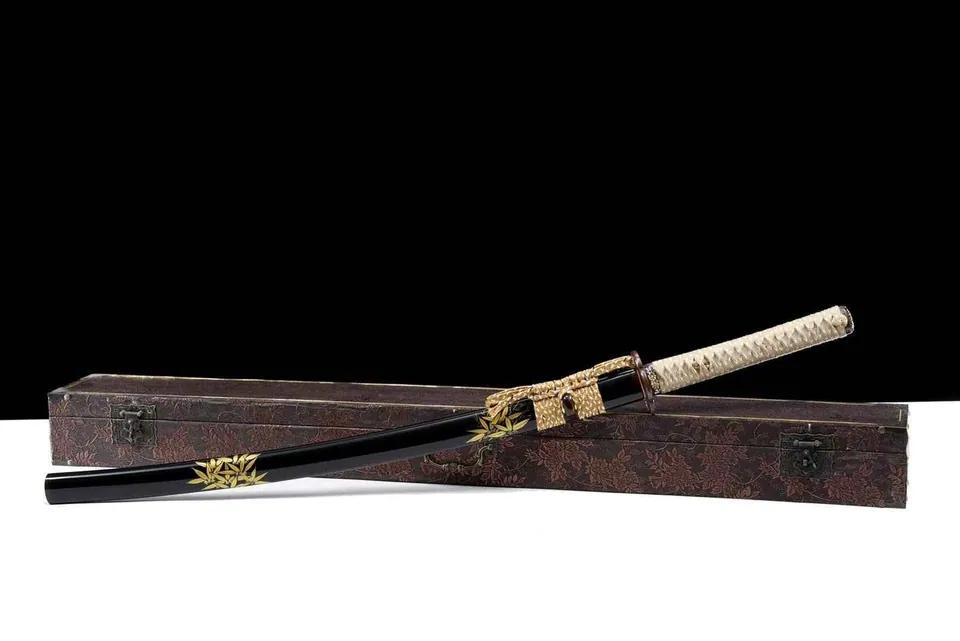 Katana Ha en acier kobuse T10 et damas, tsuka en galuchat, vue 2