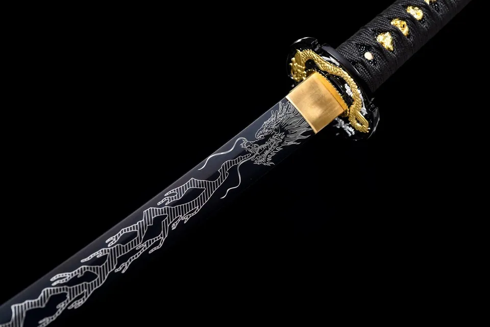 Katana Hakuryū-tō en acier 1060, montures aux dragons, vue 8
