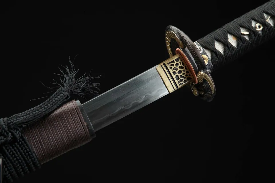 Katana Hebi en acier damas avec hamon, longueur totale de 105 cm, vue 4