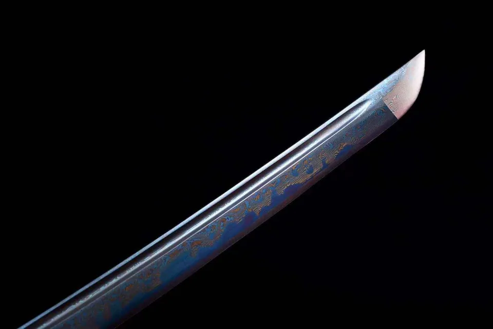 Katana Hyō en acier damas avec gorge, saya en bois laqué, vue 5