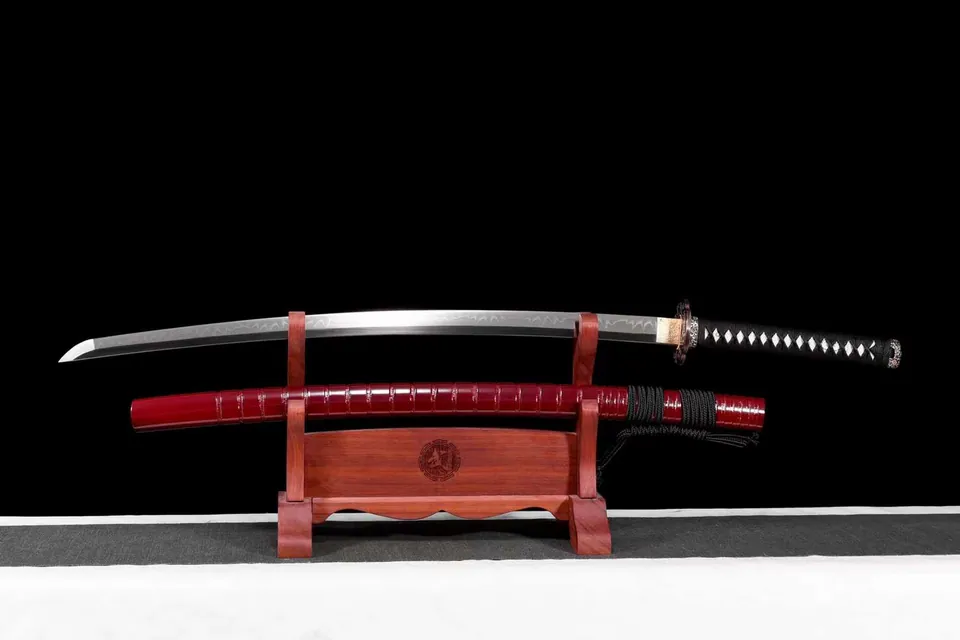 Katana Ikoi en acier T10, hamon en flamme, polissage miroir, acier t10 · hamon