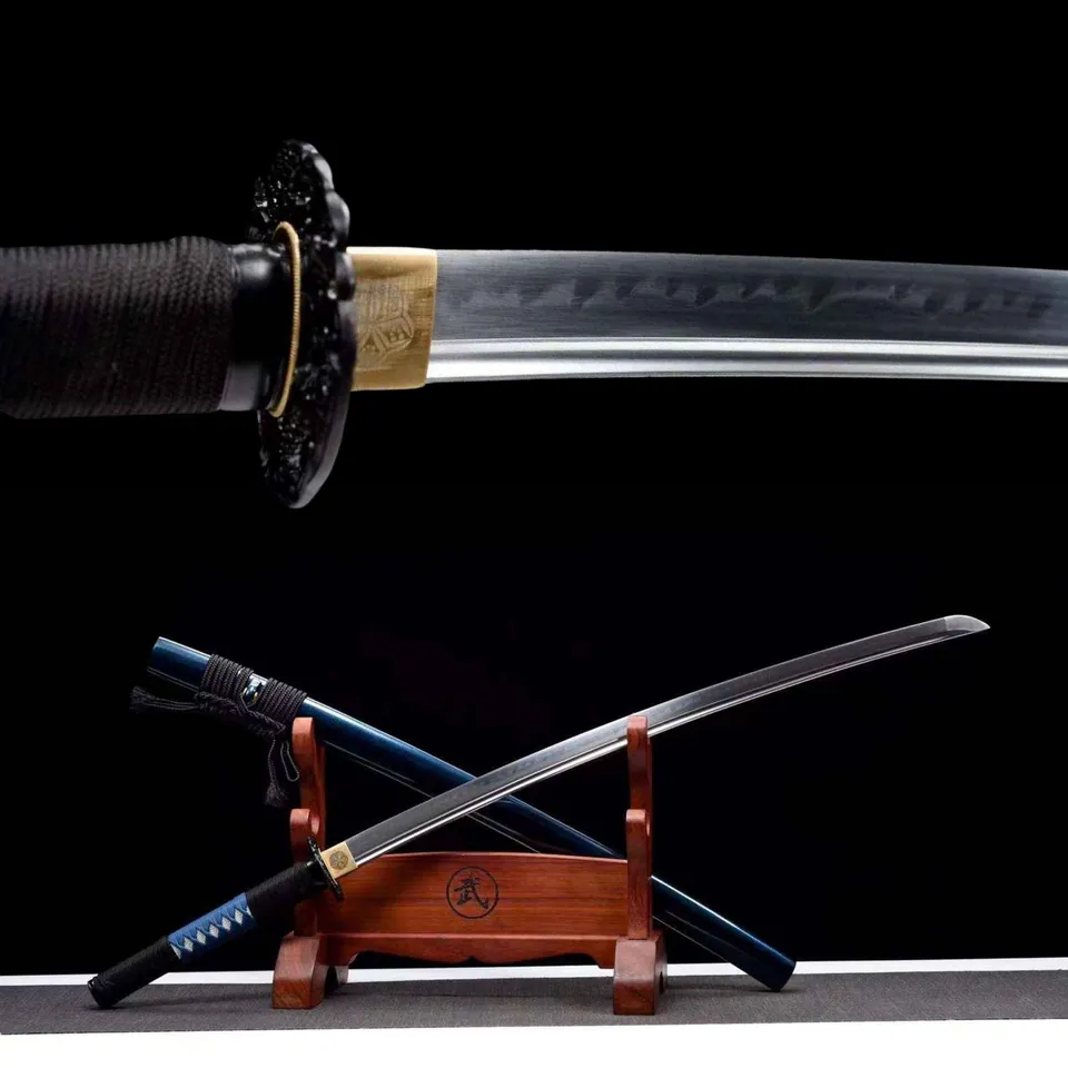 Katana Inazuma en acier T10, lame polie miroir avec hamon