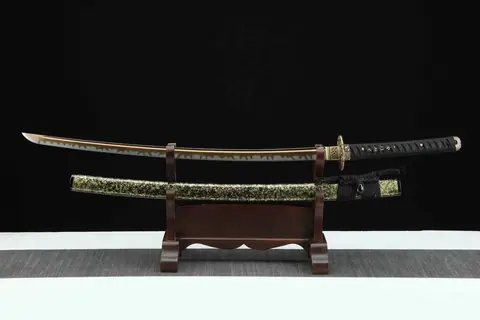 Katana Kaeru en acier au manganèse, lame dorée avec gorge