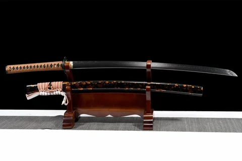 Katana Kageho en acier T10 à hamon, saya noire mate à kurigata laqué