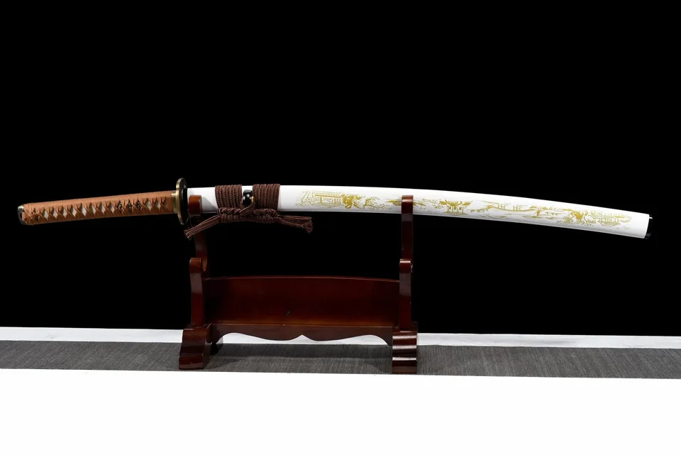 Katana Keishou en acier T10 à hamon, saya en ébène, kurigata en corne, vue 2