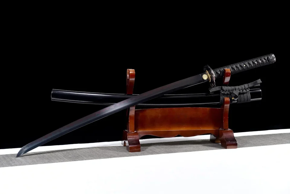 Katana Kokuenmaru en acier T10, hamon rouge, inspiré de One Piece, vue 4