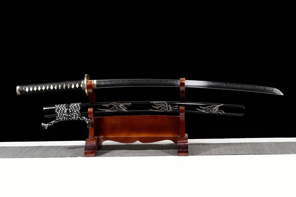 Katana Kokuhoto en acier T10 avec hamon, saya noir au phénix, vue 2
