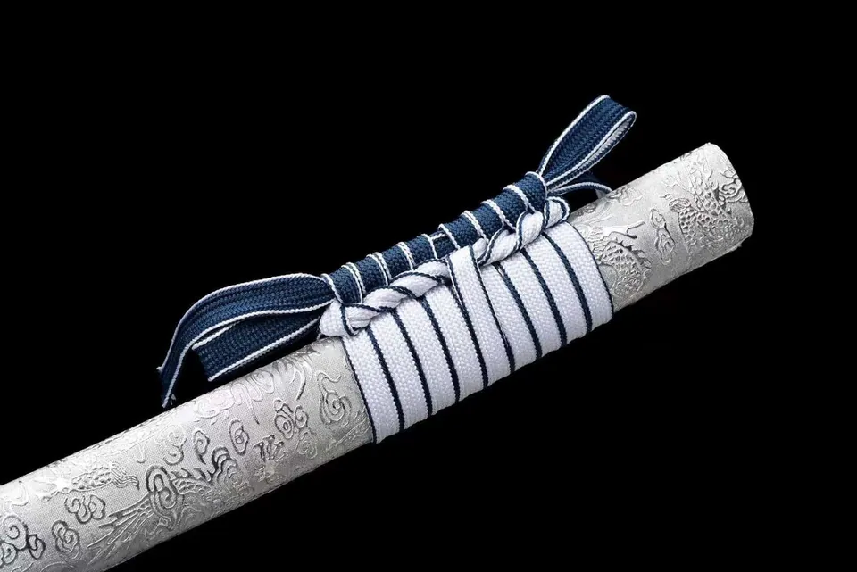 Katana Koori en acier au manganèse, lame bleue, saya en ébène, vue 6