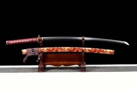 Katana Kōryūtō en acier kobuse, saya craquelé rouge et or