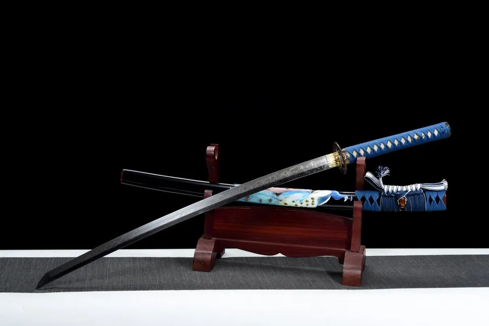 Katana Kujaku en acier T10, hamon en clou de girofle, saya au paon, vue 2