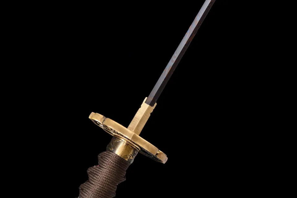 Katana Kurenai Hana en acier de Damas, tressage marron et rouge, vue 7