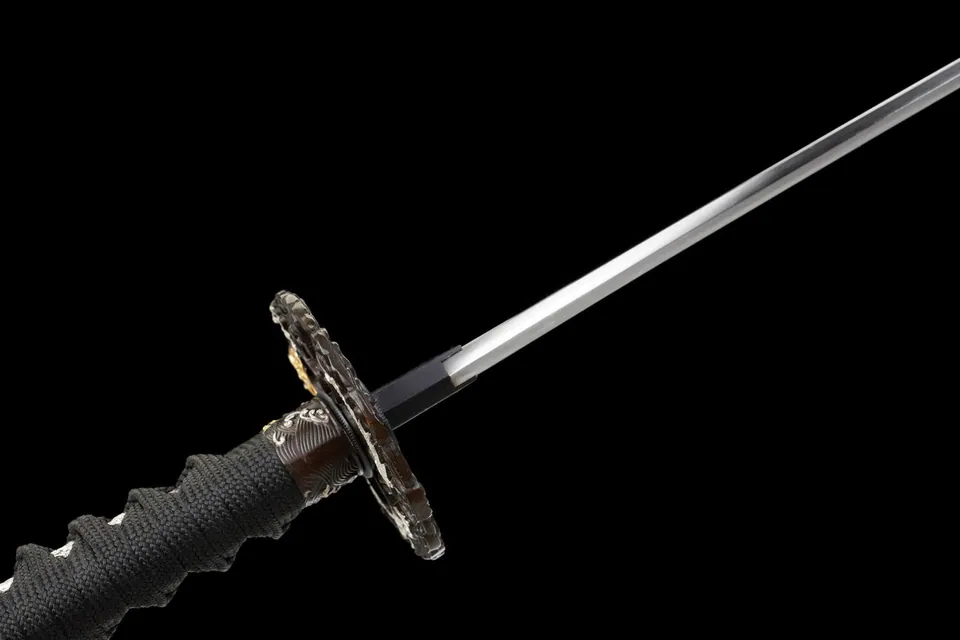 Katana Kurenai no Kaze en acier damas, saya rouge cramoisi, vue 8