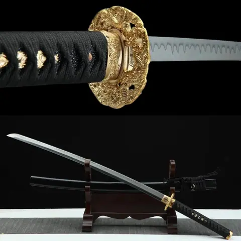 Katana Kuro en acier 1095 avec hamon, saya en magnolia laqué