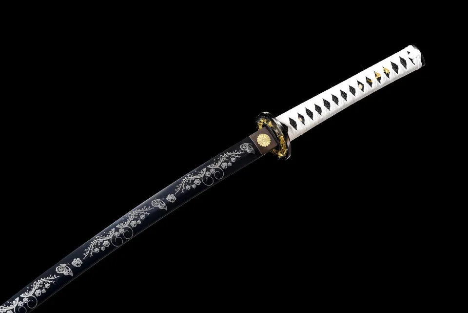 Katana Kurochō en acier 1060, finition noire mate, vue 8