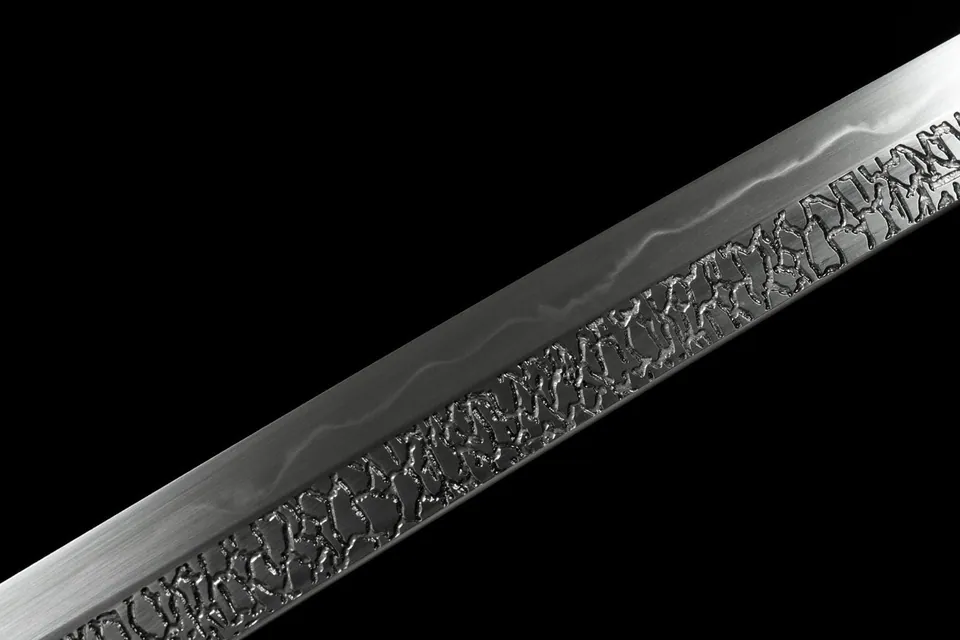 Katana Moonveil inspiré d'Elden Ring, acier T10 à hamon, vue 2