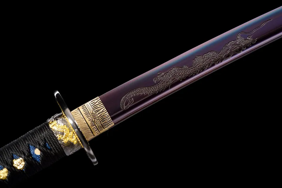Katana Murasaki Ryū en acier 1060 violet, bo-hi et dragon gravé, vue 8
