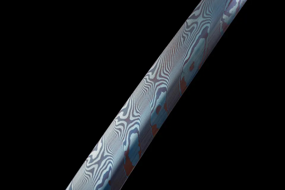 Katana Muromachi en acier de Damas, saya noire et sageo bleu et marron, vue 5
