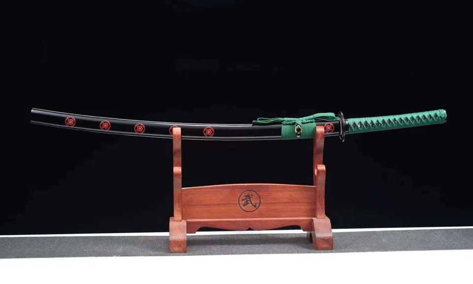 Katana Nozomu en acier T10, hamon, gorge et polissage miroir, vue 6