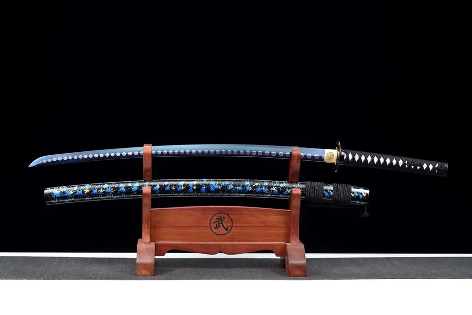 Katana Rei en acier au manganèse, lame bleue, tsuba en fer sculpté