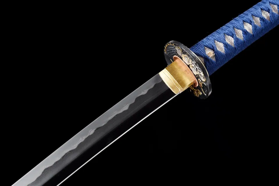 Katana Ryu no Kiba, hamon midare, saya bleu et or craquelé, vue 7