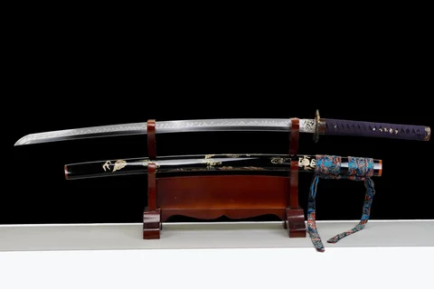 Katana Ryūumi no Yaiba, sabre aux symboles du dragon