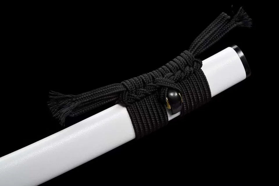 Katana Seppaku en acier à ressort, saya blanc et sageo noir, vue 6