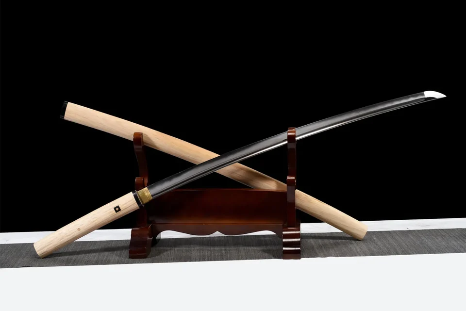 Katana Shirasaya en acier de Damas à hamon, monture en bois naturel, vue 3