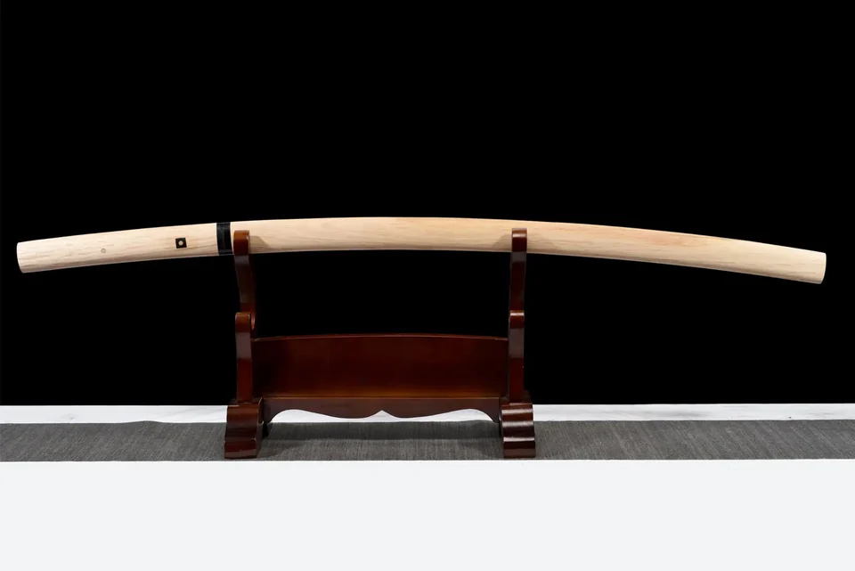 Katana Shirasaya en acier de Damas à hamon, monture en bois naturel, vue 4