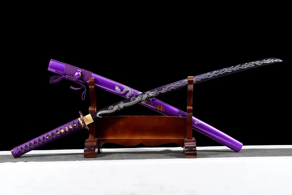 Katana Shiryū no Yaiba en acier 1060, dragons dorés et argentés, vue 3