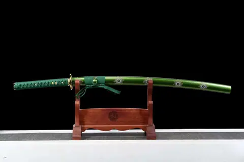 Katana Suigyoku en acier à ressort, saya et poignée verts