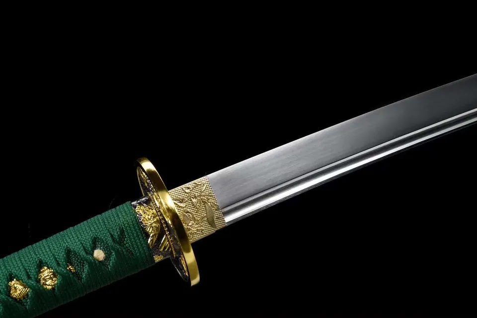 Katana Suigyoku en acier à ressort, saya et poignée verts, vue 3