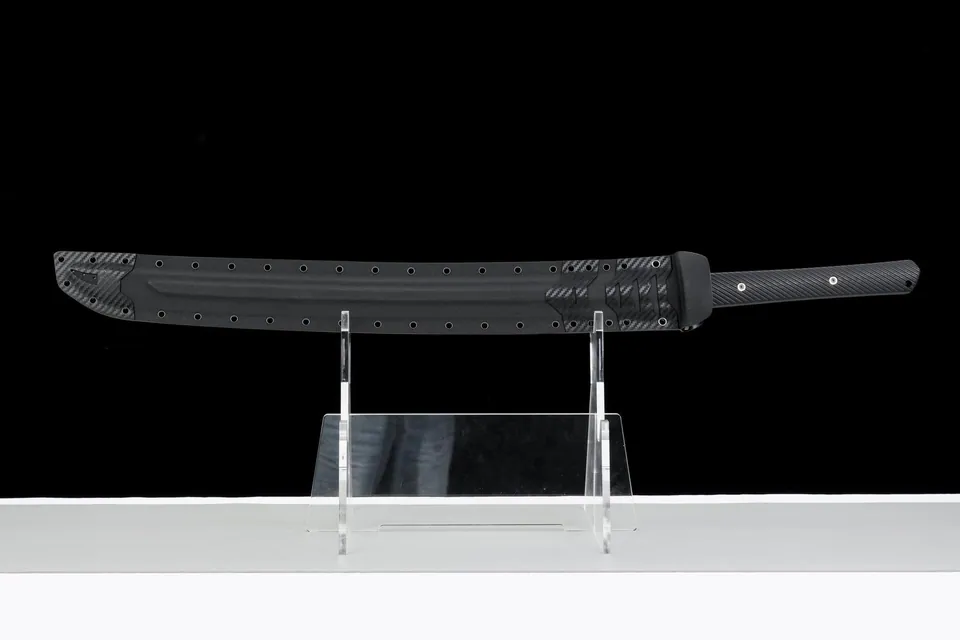 Katana tactique Frappe du Néant, lame 9SiCr de 70 cm, 2,0 kg, vue 2