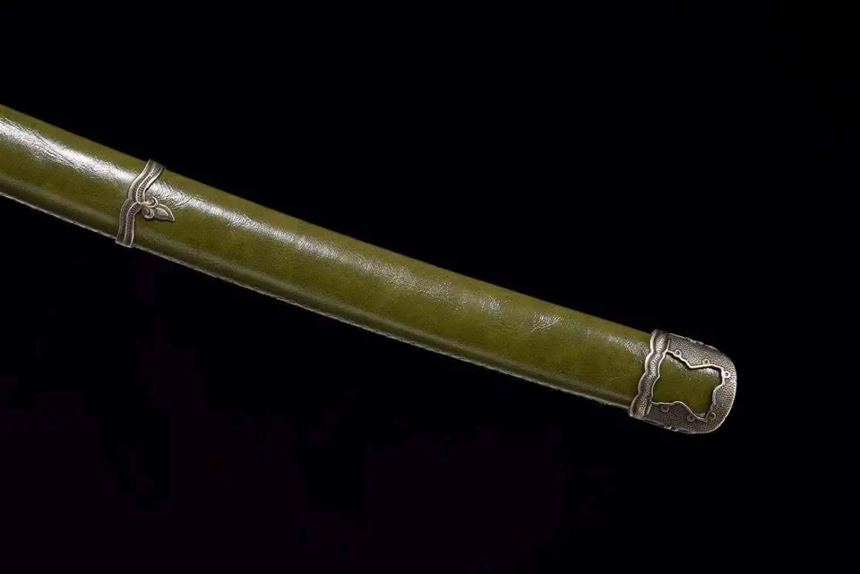 Katana Take en acier T10, saya gainée de cuir, lame à hamon, vue 5