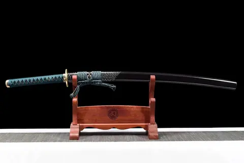 Katana Tame en acier T10, hamon ondulé, saya vert et tsuba florale