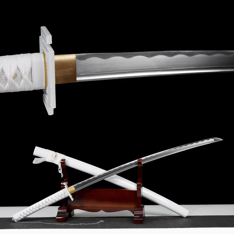 Katana Tensa Zangetsu blanc, inspiré de Bleach, acier 1060 à hamon, acier 1060 · hamon