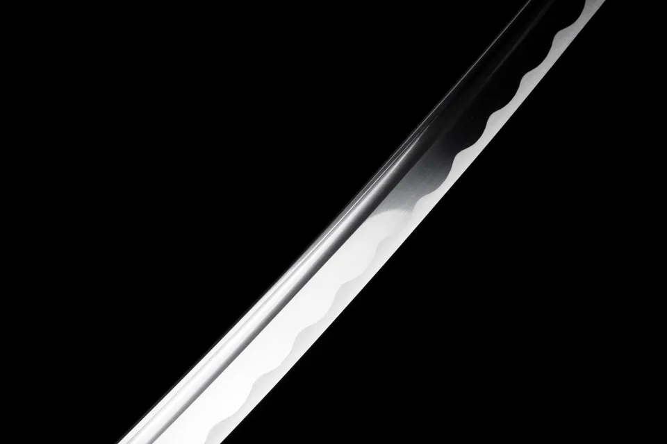 Katana Tensa Zangetsu blanc, inspiré de Bleach, acier 1060 à hamon, vue 8