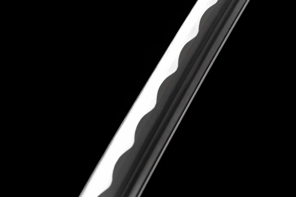 Katana Tokito Muichiro Demon Slayer en acier 1060, tsuba fer, vue 7