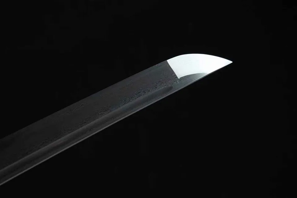 Katana Tokugawa en acier damas avec gorge, tsuba en laiton massif, vue 6